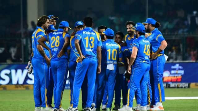 भारत ने ऑस्ट्रेलिया को सेमीफाइनल में पांच विकेट से हराया